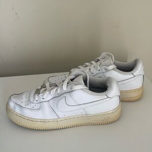 NIKE AIR FORCE 1 LOW WHITE YOUTH SHOES‎  SZ 6.5Y Women’s Size 8